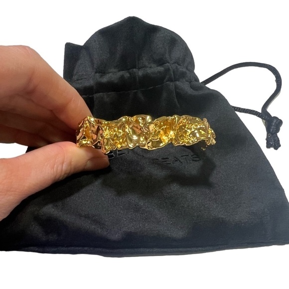 NWT Amber Sceats Emery 24k gold plated cuff bracelet - Picture 6 of 6